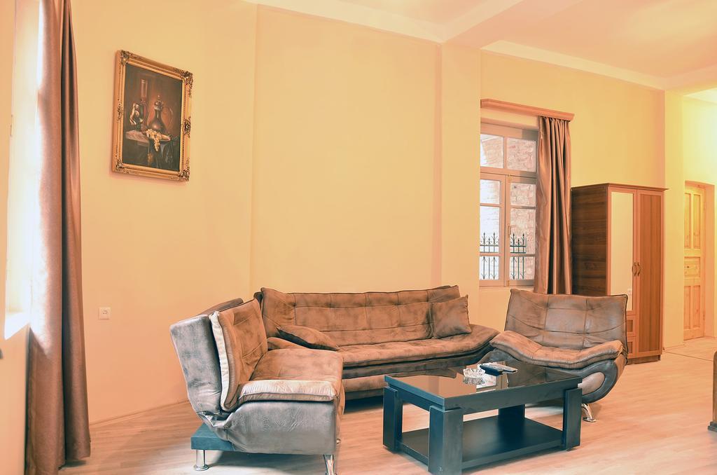 Tbilisi Apartment Room photo