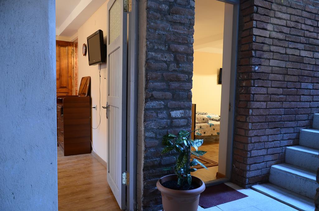 Tbilisi Apartment Exterior photo
